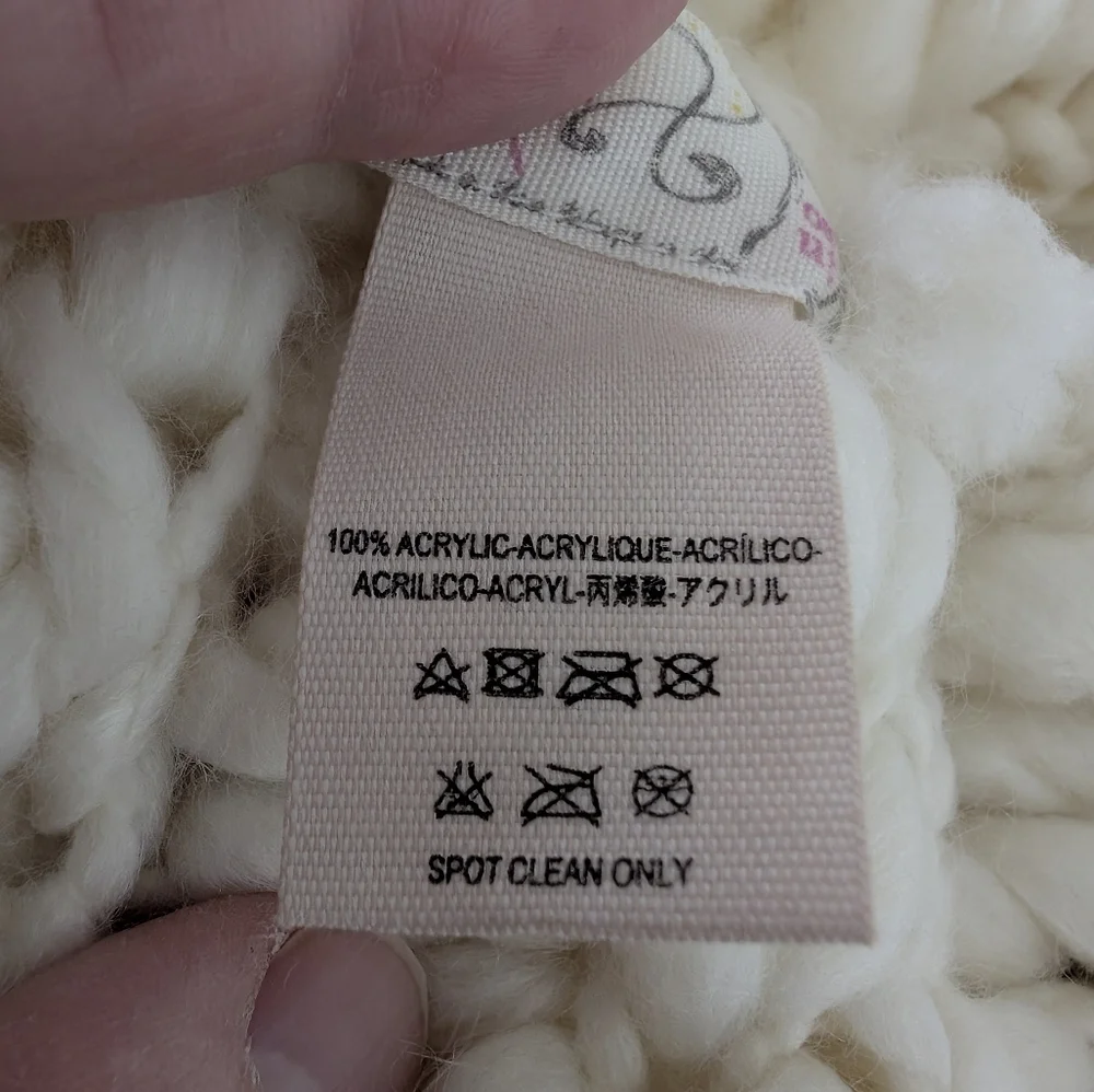 NWT Free People Chunky Knit Infinity Scarf in Cream
